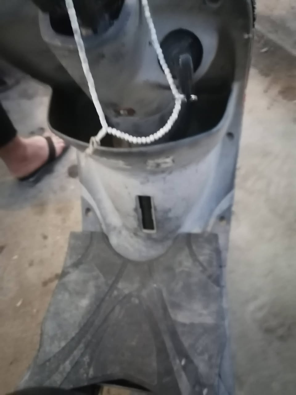 سلام عليكم ماكس منغولي.دراجه حلوه كدام عينك هندر واحد تشتغل لله شاهد دراجه تخبل شلعه معدل دراجه يرادله شويه ترتيب عل قايش شويه تعبان هيج أمور سعر(325)وبيه مجال حك جيه رقمي ***********
