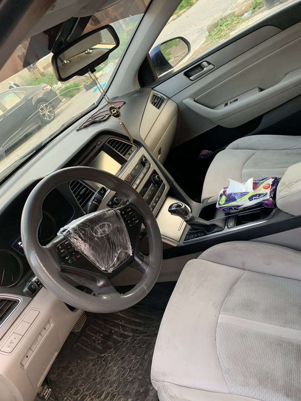 سوناتا موديل ٢٠١٧ دو قتعه ونيف سبغ به س په ره شوت سينگي فه بويه بئ ئرباك  172هزارا ياب ريفه جوي سعر خاص


**إذا كنت صاحب هذا الإعلان وتريد حذفه لأي سبب، رجاءا أرسل رسالة إلى الدعم الفني**