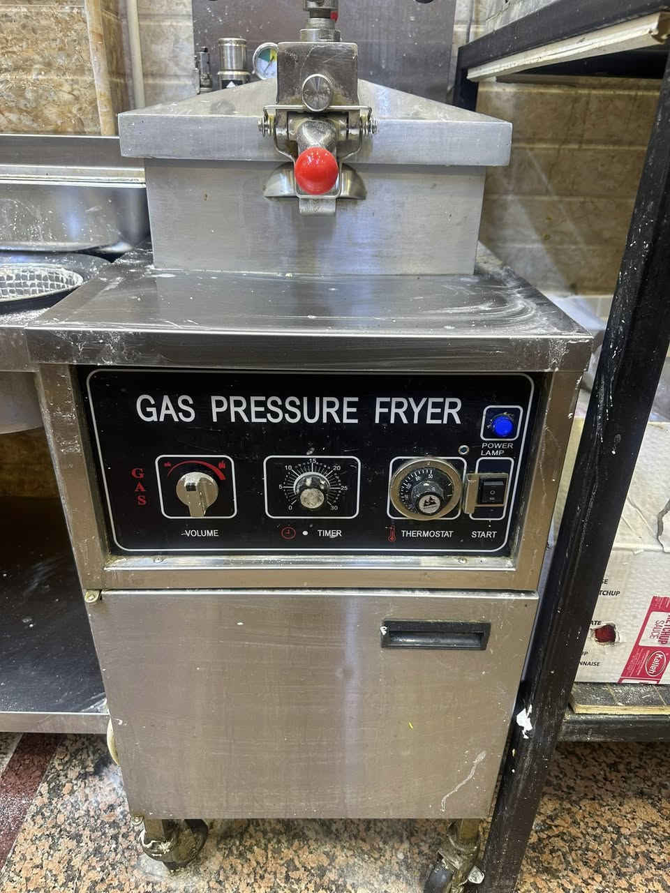 للبيع كدر كنتاكي مستعمل قليل مكاني نجف الاستفسار رقم ***********
