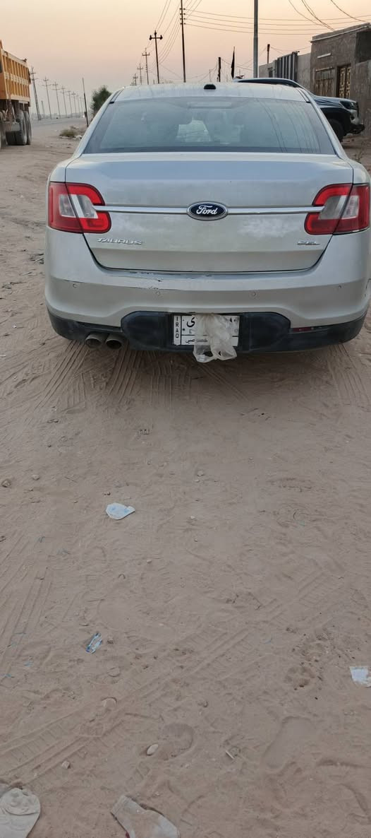 سياره فورد تورس امريكي موديل 11كير اوتوماتيك وكير عادي مكينه جديده وجميغ اغراضها الداخليه جديده تحكم استيرن كهربائيات شغااه كلها عقل جديد باور جديد مجموعة ابريك جديده فقط نقص حداديه قليل تايرات زوج جديد سنويه باسمي رقم بغداد رقم الموبايل ***********عنوان كربلا
