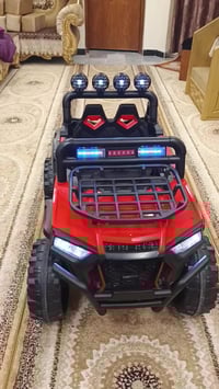 اخواني... سياره شحن نفرين للبيع كلش نضيفه اخت الجديده كلشي مابيه باتري...