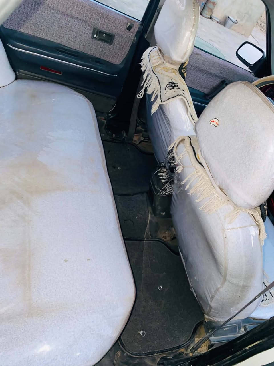 السلام عليكم للبيع مازدا 626  8 بخ موديل ٩١ بدون تبريد سياره ٤ جام كهربائي صقف سلايت لايت زينون  لا صرف ولا باخار مصبوغه جماليه السياره احله من الصوره سنويه جديد لل 2030 تريد تحويل تريد وكاله دفتر بنزين بي  عنوان كركوك ناحيه الرياض السعر ٤٢ وبي مجال قليل 
اتصل ***********
