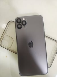 آيفون ١١ برو ماكس • ٢٥٦ • بطارية ٧٤