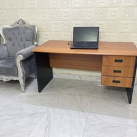 ميز مكتبي • ١٫٥م • ٧٥سم