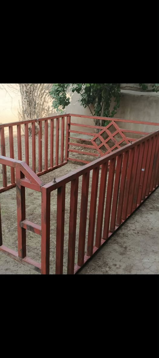 محجل كية 2700 للبيع المكان موصل اليمن   ***********
