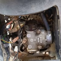 فراشة • تشتغل • مجال قليل