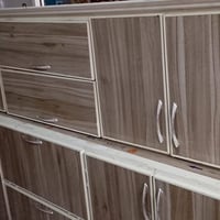 كاونتر للبيع مترين ونص والسنك متر ونص مرمر السعر ٣٢٥ المكان بغداد ٠٧٧٣...