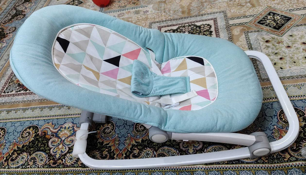 كرسي هزاز وثابت‏ (ماركه جونيور‏) منام وجلوس واسترخاء مبطن‏ (نظيف جدا‏) ب35  بدون طوق الالعاب


**إذا كنت صاحب هذا الإعلان وتريد حذفه لأي سبب، رجاءا أرسل رسالة إلى الدعم الفني**