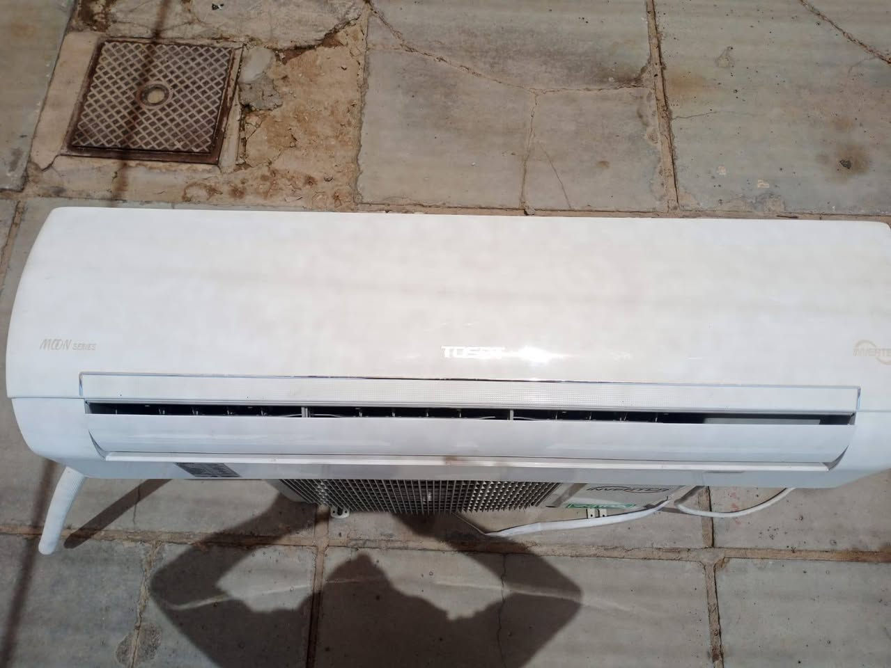 سلام عليكم.
سبلت توست واحد طن انفيرتر شغال مابي شي بيدي سديت غازه غراضه كامله (حماله ريموت بواري كيبل).

سعر 500 الف 

*********** واتساب
