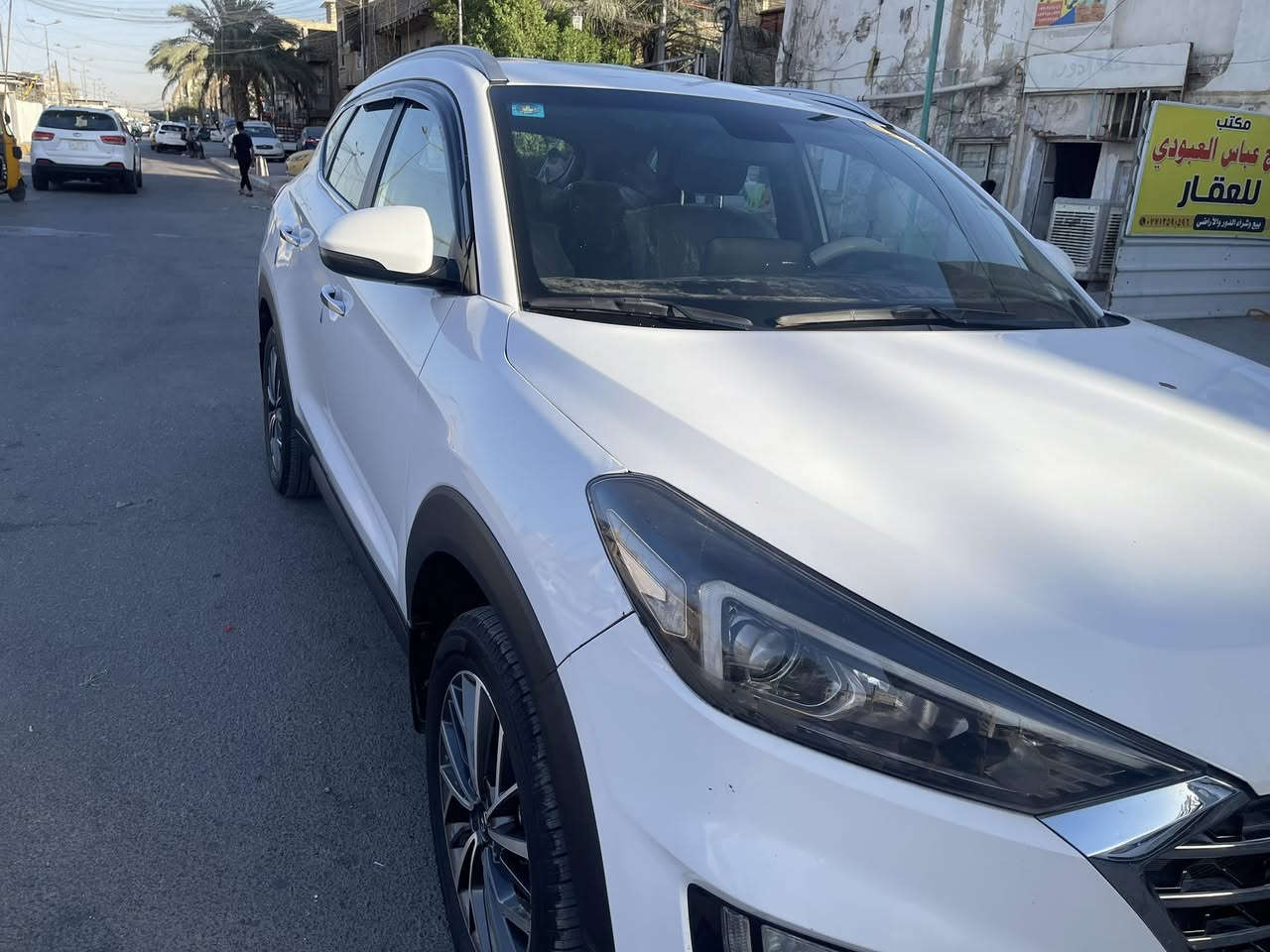 السلام عليكم توسان موديل 2020 خليجي شركة الكاصد ماشيه 74 الف السعر 185 مكاني بغداد مدينة الصدر 
للتفاصيل اكثر *********** 

مبدل بيهة بنيد ودعامية 
شواصي لغود جاملغات ايرباك كله سليم سيارة واكفة ورجعت عليهة سيارة ثانية وبدلتهن 
وتاخذ وتفحص
