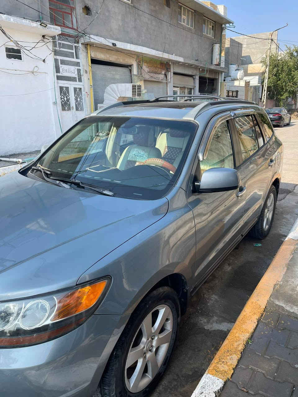 سنتافيه موديل 2007 وارد أمريكي لمتدد واحد على واحد عدى البصمه 
تحكم ستيرن جهتين 
مثبت سرعه
مسجل شاشه 
كامره خلفيه
تخم تاير جديد
سلايد روف تنته 
سعره 117 $$
وبيه مجال للاستفسار ***********
