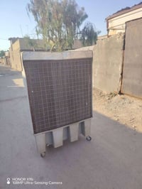 مبرده مستعملة ماطور جديد السعر ب 300 وبيها مجال مكانها النهروان 078126...