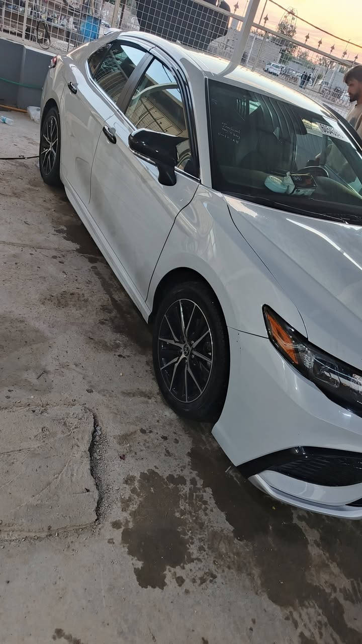 كامري se  موديل ٢٠٢٤
حادث دعاميه فقط بدون ايرباك بدون دواخل بيها مبدل بنيد امريكا
صور الضرر مرفق بالمنشور
سياره حلوه وجديده حيل 

ماشيه 90 الف مشي امريكا

السعر230 وبيها مجال
مرقمه سليمانيه بسمي
للاستفسار الاتصال***********
مكان السياره ديالى جلولاء
