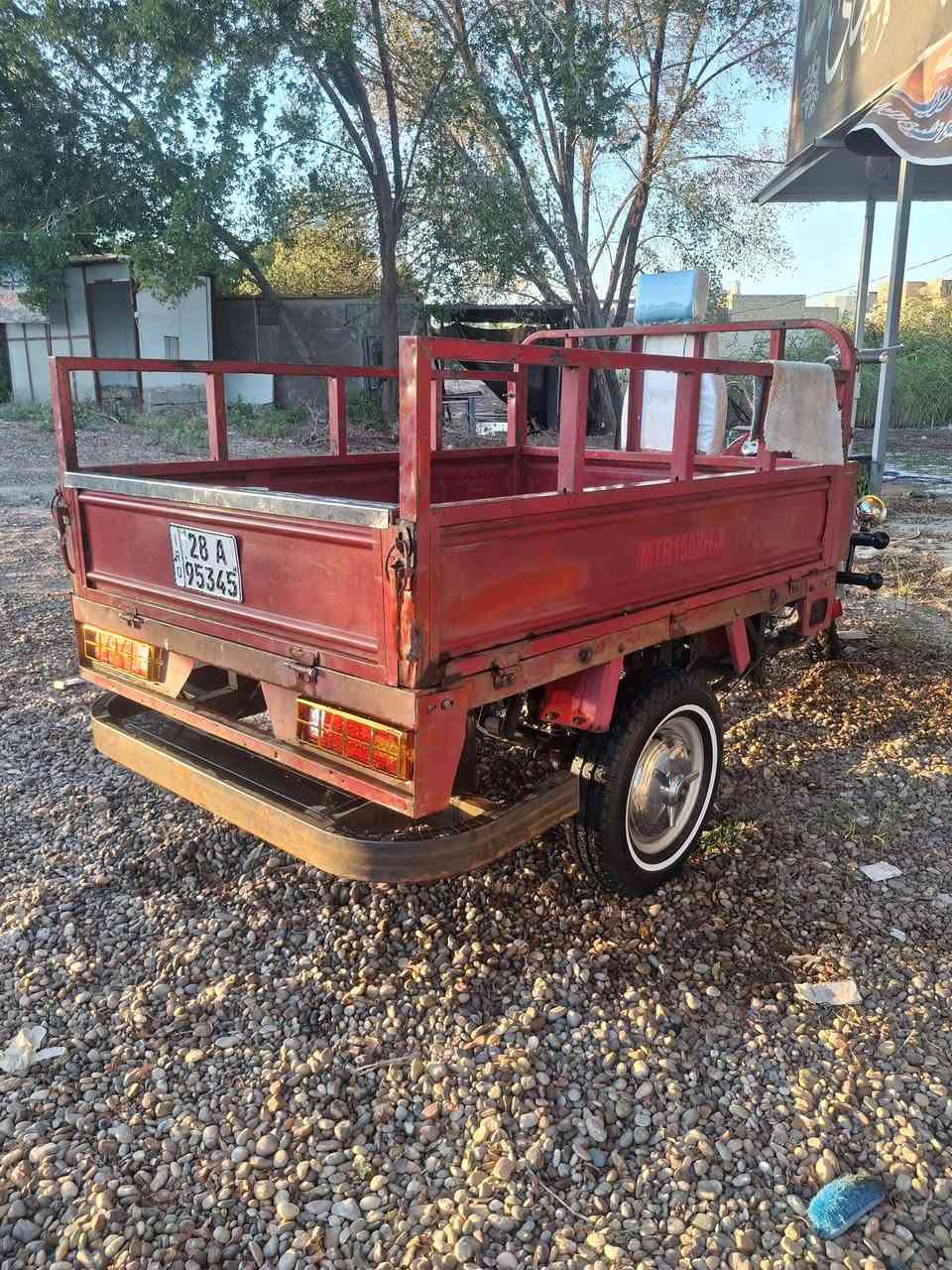 عنوان النجف الاشرف 
شارع الصب مقابل قريه الغدير 

السعر مليونين و٣٠٠ 

ستوته للبيع ام تي ار موديل 2018 
تعمير 26  وكاله 
رقم انكليزي مداور ثاني يوم 
للاستفسار مراسله الصفحه 
الشراي يجي خاص وبيه خير ويدلل
عنوان النجف الاشرف شارع الصب مقابل قريه الغدير


**إذا كنت صاحب هذا الإعلان وتريد حذفه لأي سبب، رجاءا أرسل رسالة إلى الدعم الفني**