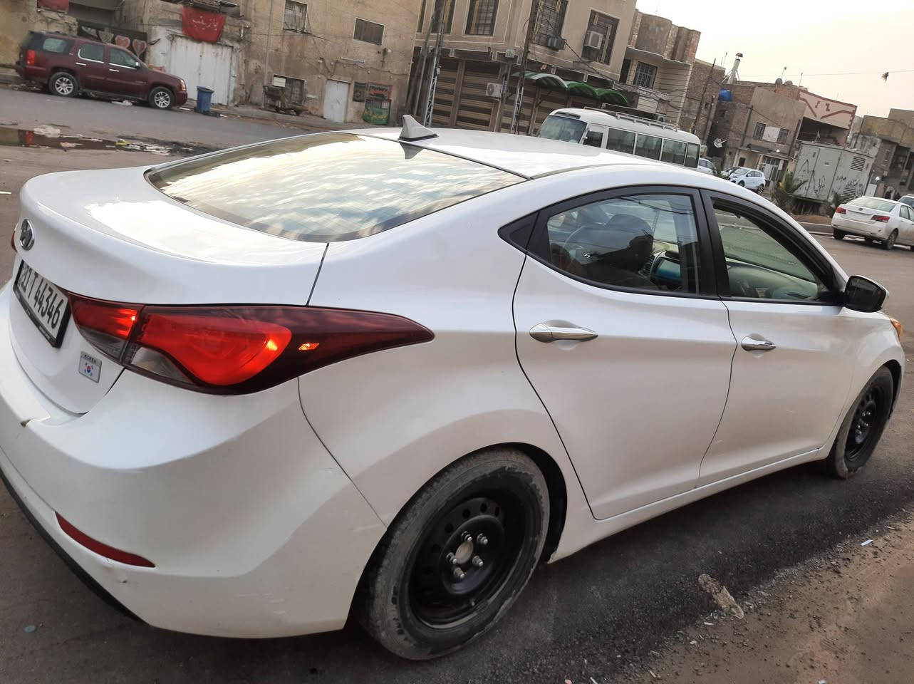 للبيع وارد امريكي موديل 2016
حادث جاملغ ومصلح نفسه بدون ايرباك بدون دواخل
بأسمي تحويل جديد 
مكينه مكفوله 1800 دوش برغي مامفتوح بيها 
تبريد ثلج بيها منضومة غاز جديده 
بالعراق بيها باب مبدل خلف السايق 
العنوان بغداد م الصدر 
السعر النهائي ب110
***********
