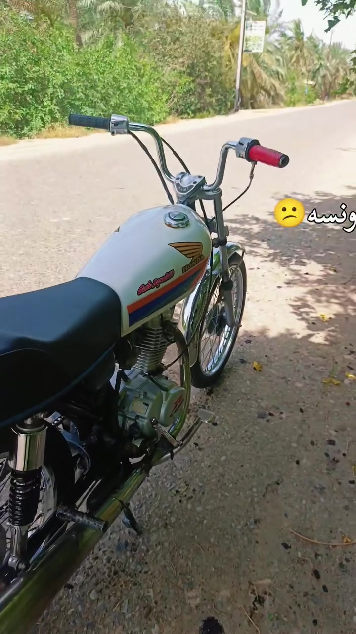 السلام عليكم دراجه البيع نضيفه كلك السعر خاص


**إذا كنت صاحب هذا الإعلان وتريد حذفه لأي سبب، رجاءا أرسل رسالة إلى الدعم الفني**