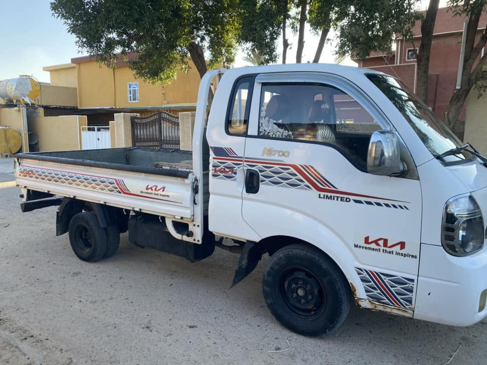 السلام عليكم 
للبيع كيا موديل 16 
محرك شاصي مكفول 
0770089506
***********
