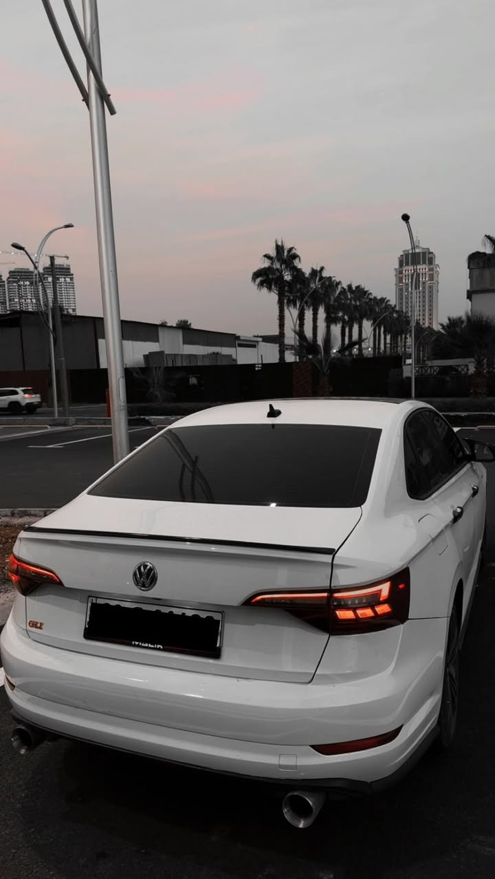 Jetta 2021 sel canadi kit kaml kraita GLi peshu psht kaps 3 parchay sbuxa 

143$ kamak majal


**إذا كنت صاحب هذا الإعلان وتريد حذفه لأي سبب، رجاءا أرسل رسالة إلى الدعم الفني**
