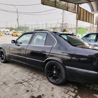 بي ام دبليو 535i • مكينة وكير شرط • لون ابيض