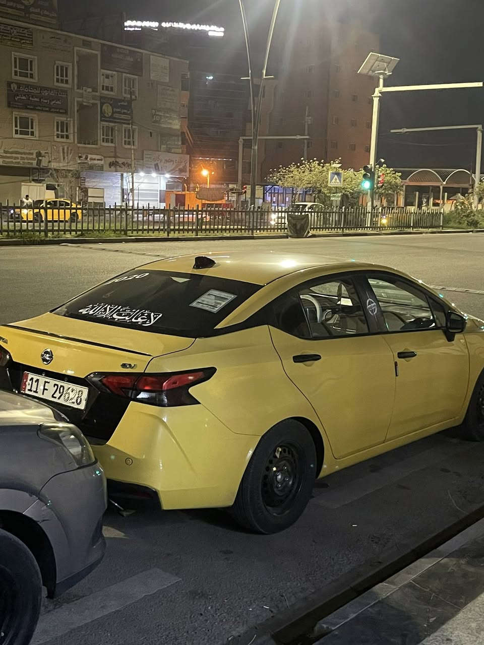 للبيع نيسان فيرسا
موديل2020
مواصفات sv
لايت زينون
بصمة
بصمة ابواب وصندوق
شاشة كبير لمس 
حساس امامي
حساس خلفي 
رادارات جانبي وامامي ومرايات
تحديد سرعه 
تخم صدر شرط خلفي امامي 
ضرر جاملغ +بابين سايق مشخوطة فقط بدون دواخل نهائياً 
** بيها منظومة غاز 60 لتر ⛽️
رقم بغداد دولي مشروع وطني سيارة بأسمي سنوية جديد 
سياره جاهزه خير من الله سعر (123) بي مجال بسيط للطيبين
تواصل ***********
