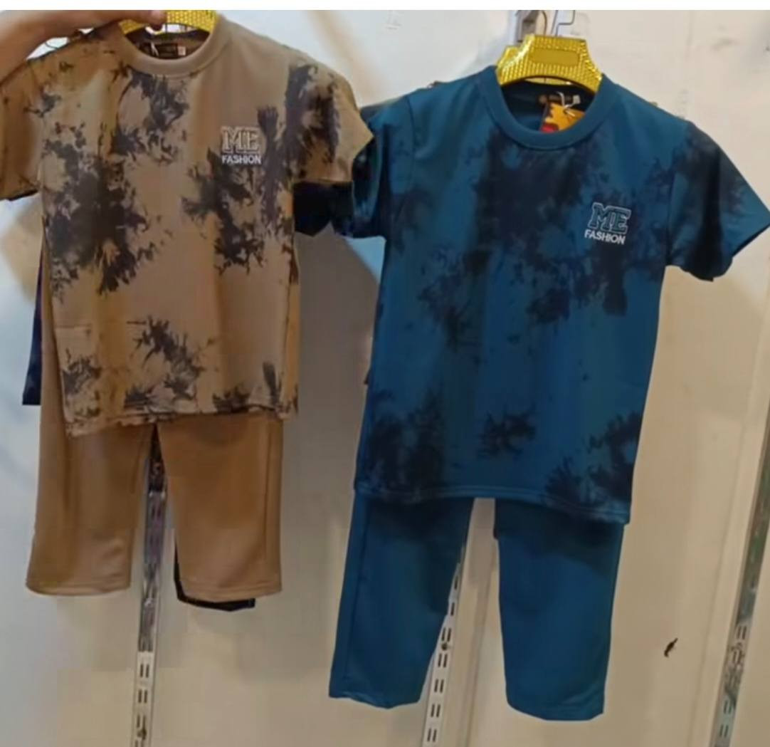 من ازياء پولو
طقم ولادي
يلبس من عمر 5 سنوات........ لحد 15 سنه
العنوان طوز خورماتو سوق الكبير


**إذا كنت صاحب هذا الإعلان وتريد حذفه لأي سبب، رجاءا أرسل رسالة إلى الدعم الفني**