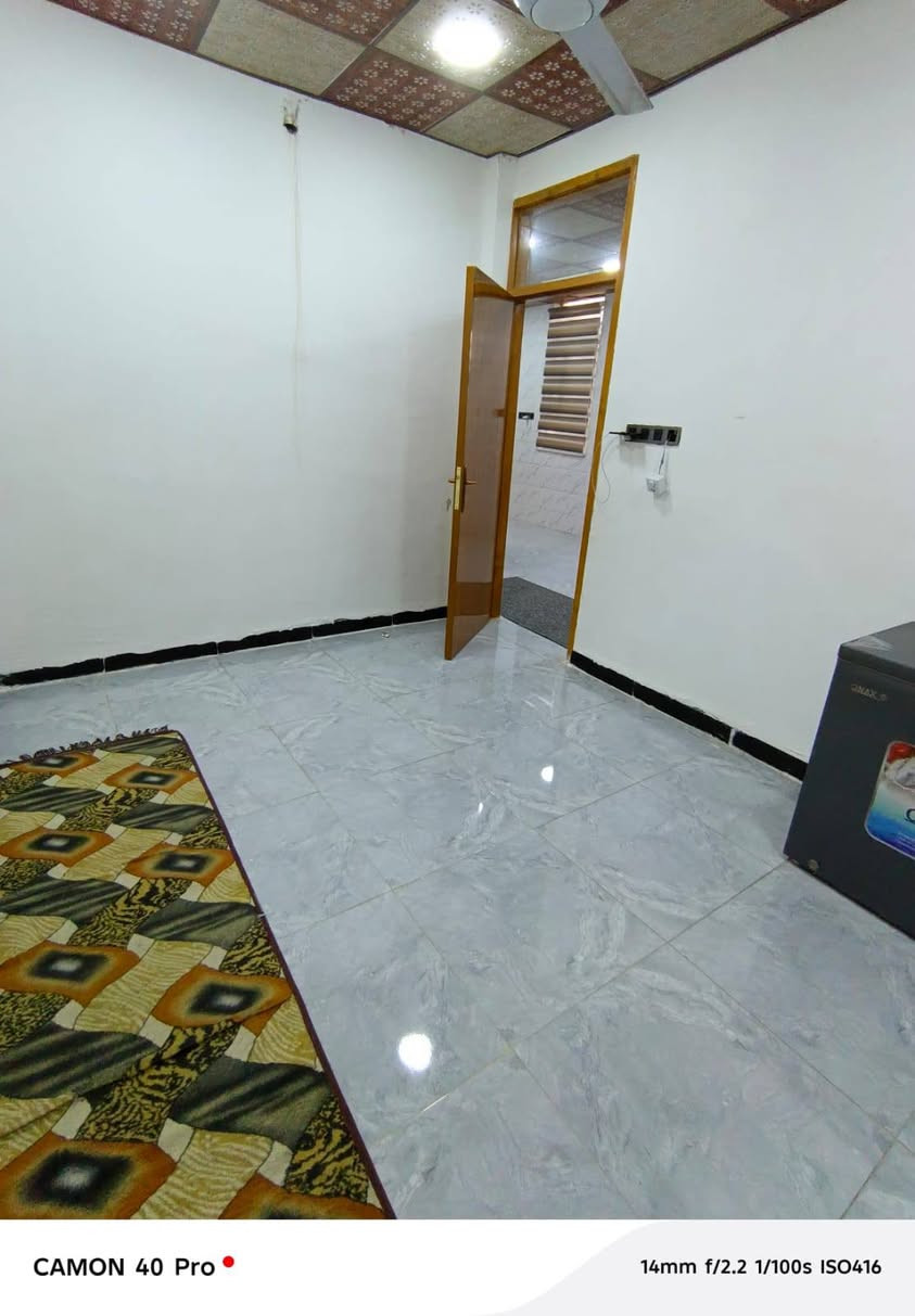 200 متر طابو زراعي سند 25اقرار محكمة
العنوآن النجف كوفه علوه الفحل قرب فاق المضمد 

غرفتين و حديقه داخل البيت   صالة مطبخ منور عدد مابي ستقبال 

صحيات داخلية وخارجيه 

البيت على شارع تبليط 10 متر 

ا كافه الخدمات 

 أساس صب سقف صب البناء طابوق نهروان
 الارضيه كامله 

للأستفسار خاص ***********وتساب

