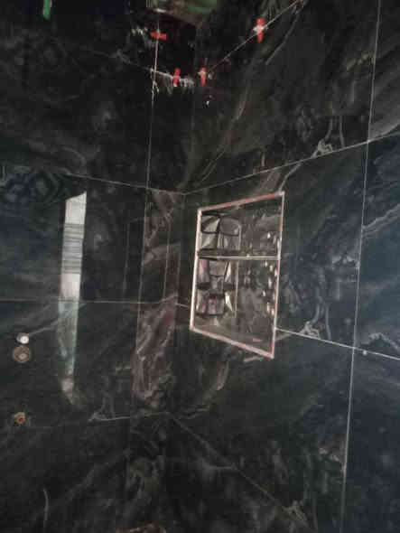 سلام عليكم كادر سيراميك من موصل شغل يرض الله وبعدين تحت اشراف مهندس اني حاضر ***********
