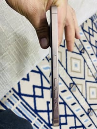 آيفون ١٦ برو ماكس • ٢٥٦ • بطارية ٩٣