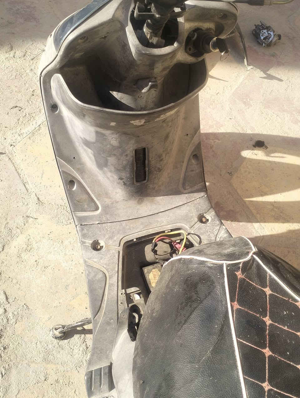 ماكس منغولي عوزها بلك مدري كابريتر
مكينتها ناعمة وشلعتها تخبل وعوزها شوي ترتيبات 
سعرها 250 وبيها مجال مكاني ناصرية مركز ***********
