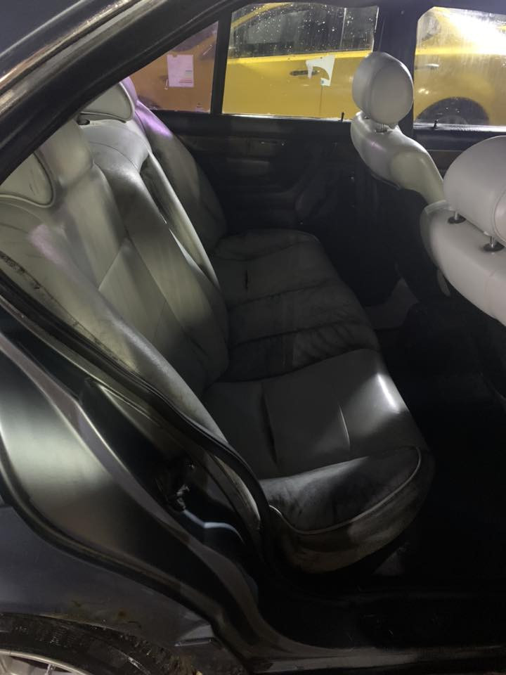 سلام عليكم بي ام 525للبيع او مراوس بگير عادي فقط 

السياره  مكينه مفتوح  تبخر وترايك وين مايعجبك  وشرط ٢٠٠ دك بيه كير اوتو تبريد شغال ثلج وياله ١٧ داخل نضافه ٩٠ بل ١٠٠ كشنات كهرباء شغال  
 السياره كهربائيات كله شغاله مابيه كلوب طافي  رقمه كربلاء دولي السنويه لل 30مكان السياره ديوانيه ب أسمي السعر ٤٠ وبيه مجال رجائاً المو شراي لايتصل ويواعد هذا الرقم بي وتساب *********** وهذا مابي فقط اتصال *********** اسف عل أطاله
