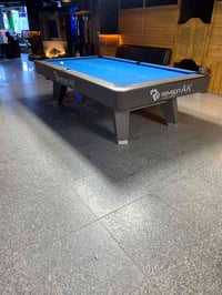 للبيع ميز بليارد نوع رايسون استعمال ثلاث شهور للأتصال 07746675211
