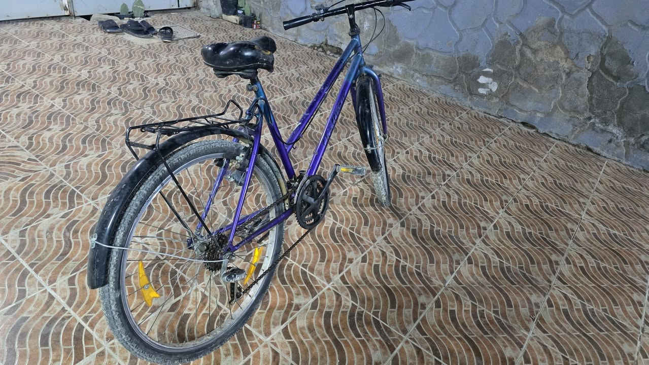 السلام عليكم
باسيكل رياضي للبيع بريك خلفي يشتغل امامي بس يحتاج مخدات وبي نمر ب المكينة سعرة ٦٠ الف


**إذا كنت صاحب هذا الإعلان وتريد حذفه لأي سبب، رجاءا أرسل رسالة إلى الدعم الفني**