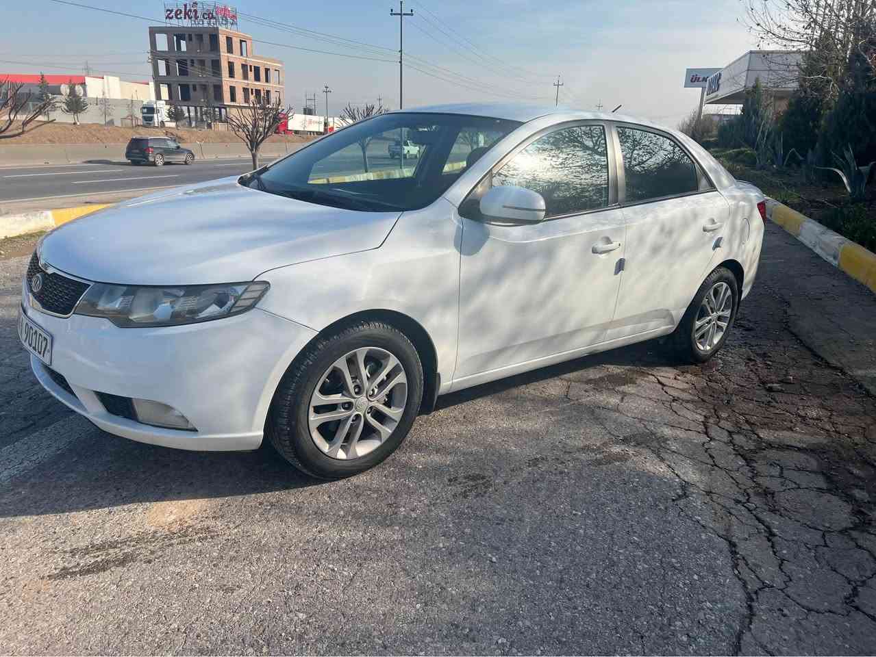 كيا سيراتو
2012
أشاير بلمري تحكم ستيرن
رقم سنوي هزاه جديد2030
باتري تاير جديد
كير محرك جديد وبشرط
السياره بسمي تحويل أوكله ثاني يوم
بيها ثلث قطع الخلفي صبغ وشوي من السقف شرط بلقلب
رقم تلفون***********
***********
عالخاص ماجاوب
سعر84$ دهوك, العراق
