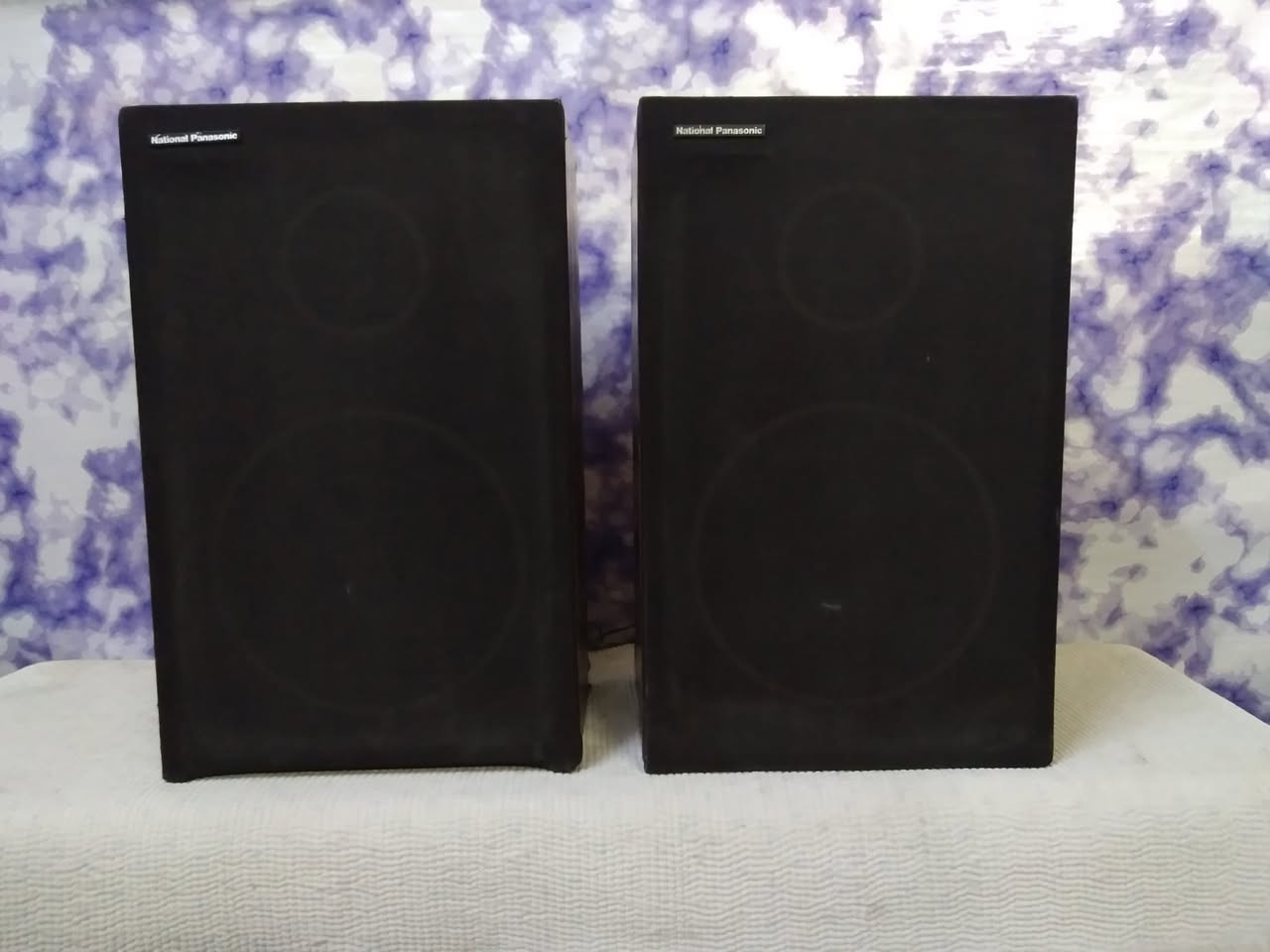 سماعات ماركة National Panasonic 
صناعة يابانية اصلية
صوت صافي ونقي  
السعر 65 الف
*********** واتس اب
