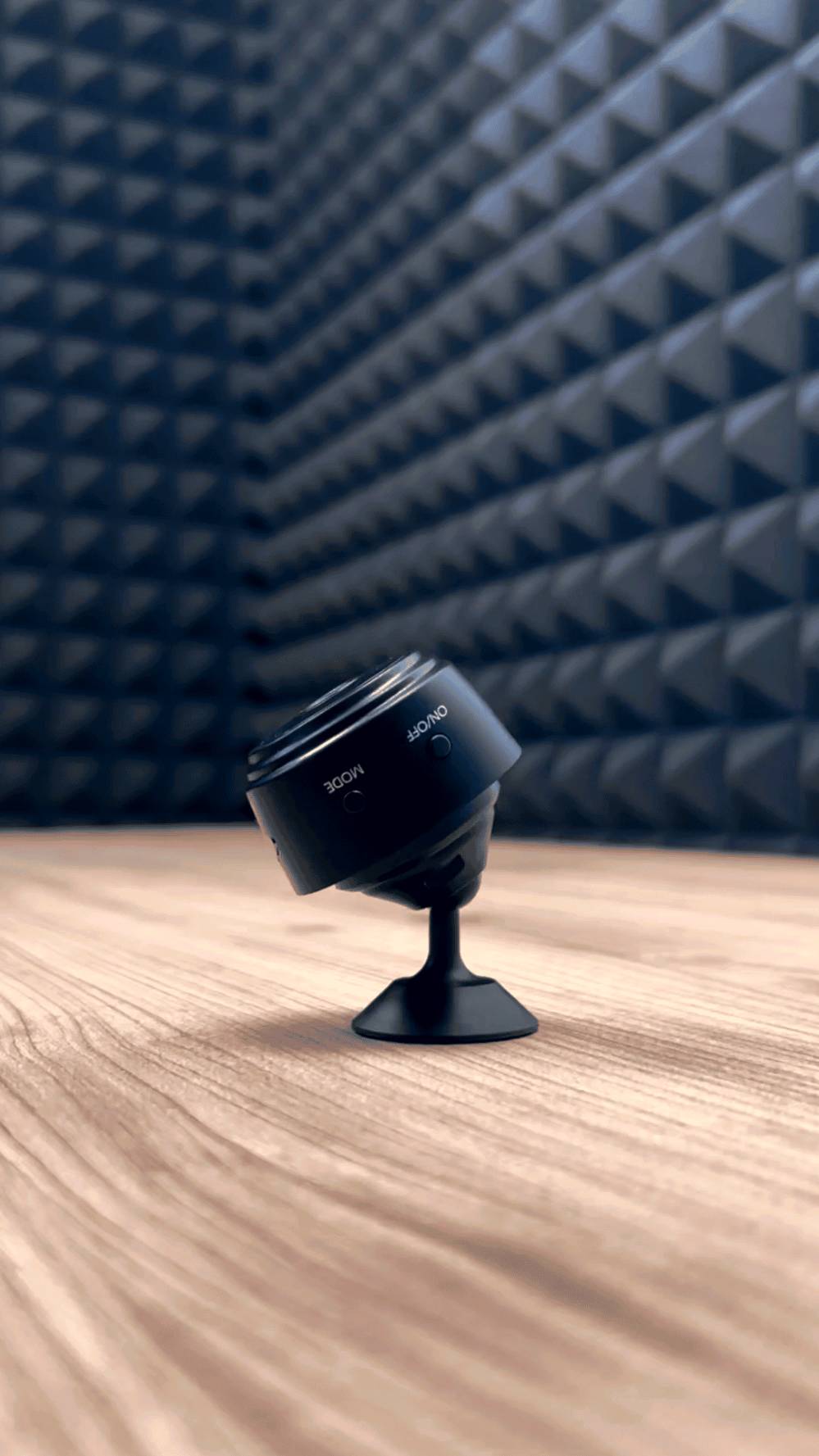 كامره مراقبه
والتوصيل مجاني لجميع انحاء العراق
كاميرا مراقبة صغيرة

احصل على تجربة مراقبة فائقة الوضوح مع كاميرا YsxLite، التي توفر لك مراقبة فورية سواء كنت في المنزل أو خارجه.

تتميز هذه الكاميرا بتقنيتها الذكية التي تتيح لك الاتصال المباشر عبر Wi-Fi أو نقطة الاتصال الخاصة بها، مما يمنحك الحرية في مراقبة ممتلكاتك في أي وقت ومن أي مكان

اتصال بدون إنترنت – شاهد بثًا مباشرًا بسهولة عبر الاتصال المباشر بالكاميرا

اتصال عبر الإنترنت – تحكم عن بعد واستمتع بالمراقبة من أي مكان في العالم

تطبيق YsxLite الذكي – واجهة سهلة الاستخدام لعرض الفيديوهات والتحكم بالإعدادات بسهولة

إعداد سريع وسهل – قم بالاتصال بالكاميرا في دقائق معدودة دون الحاجة إلى خبرة تقنية

مثالية لمراقبة المنزل، المكتب، الأطفال، الحيوانات الأليفة، والمزيد

طريقة الربط

تنزيل تطبيق YsxLite من خلال ال QR الموجود

الدخول على التطبيق واختيار اضافة جهاز او الضغط على علامة ال+ الموجودة في اعلى يمين التطبيق

الضغط على خيار Connect to the device directly

الضغط على Switch to another device AP

الدخول على الواي فاي واختيار اسم الجهاز الذي يبدأ ب BATE

الرجوع الى الواجهة الرئيسية للتطبيق و الدخول على اسم الجهاز

المميزات

بالإمكان التصوير بدقة SD او HD او FHD

بالإمكان التسجيل بالصوت و الصورة

بالإمكان التسجيل بالوضع النهاري او الليلي

بالإمكان تسجيل الفيديو او التقاط الصور

لا تأتي مع رام تخزين ولكن بالإمكان وضع رام نوع Micro SD

ملاحظات

طول سلك الشحن 50سم

قطر الكاميرا 4سم

بلد المنشأ: الصين

يدوم شحن بطارية كاميرا A9 Mini WiFi المدمجة لفترة قصيرة تتراوح عادةً بين ساعة واحدة إلى 3 ساعات من التشغيل المستمر عند شحنها بالكامل.

 يستغرق شحن بطارية كاميرا A9 Mini WiFi بالكامل (من 0% إلى 100%) حوالي من 30 الى 60 دقيقة تقريباً عند استخدام شاحن بقوة 5 فولت و1 أمبير.

لا يمكن توصيل هذا المنتج الى كردستان العراق