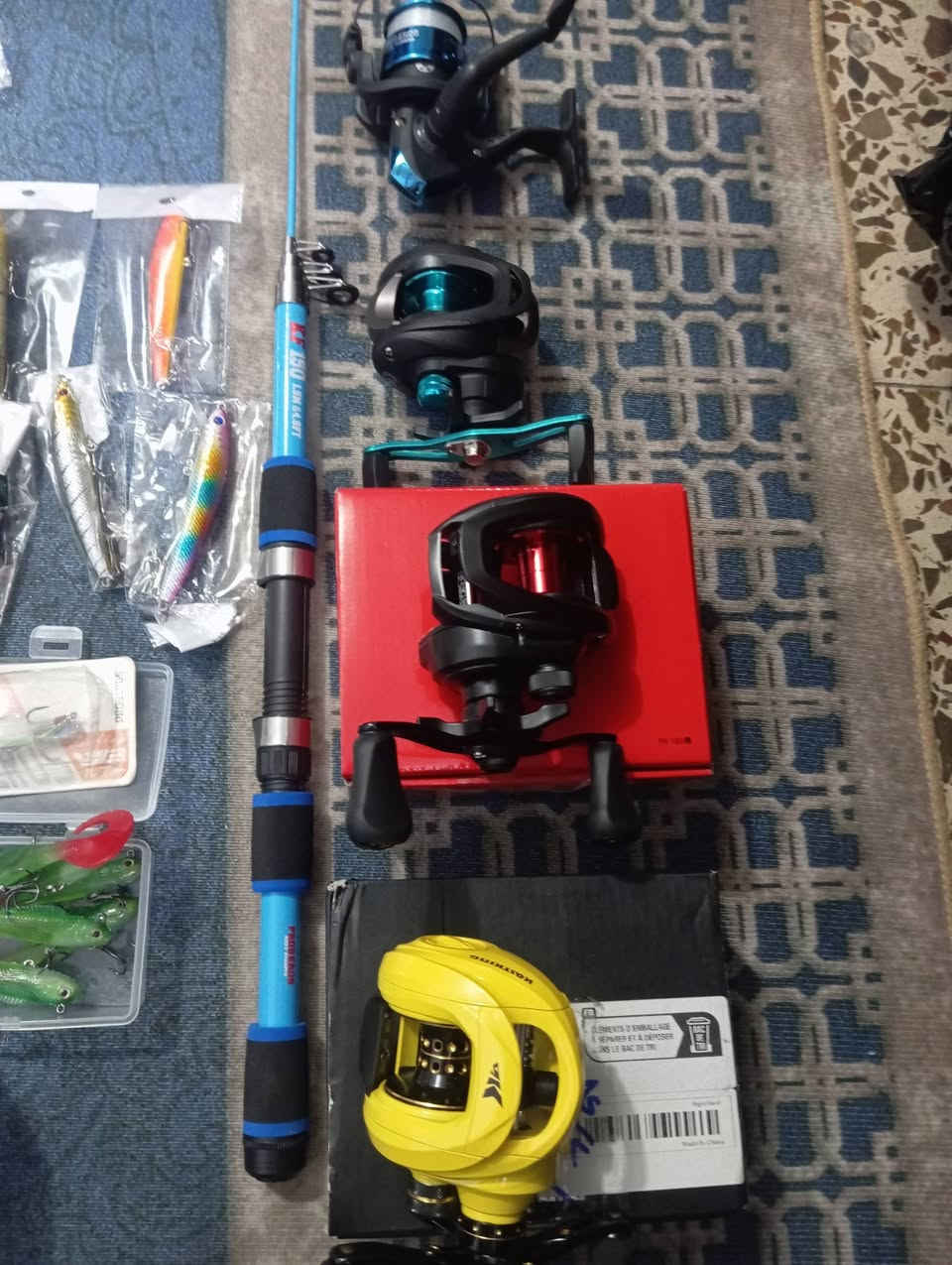 غراض صيد اربع مكائن وخدعات انواع وعصا وكاركور واشاره صيد عدد٣ وطوفات عدد٢ مع توصيل ب٦٥


**إذا كنت صاحب هذا الإعلان وتريد حذفه لأي سبب، رجاءا أرسل رسالة إلى الدعم الفني**