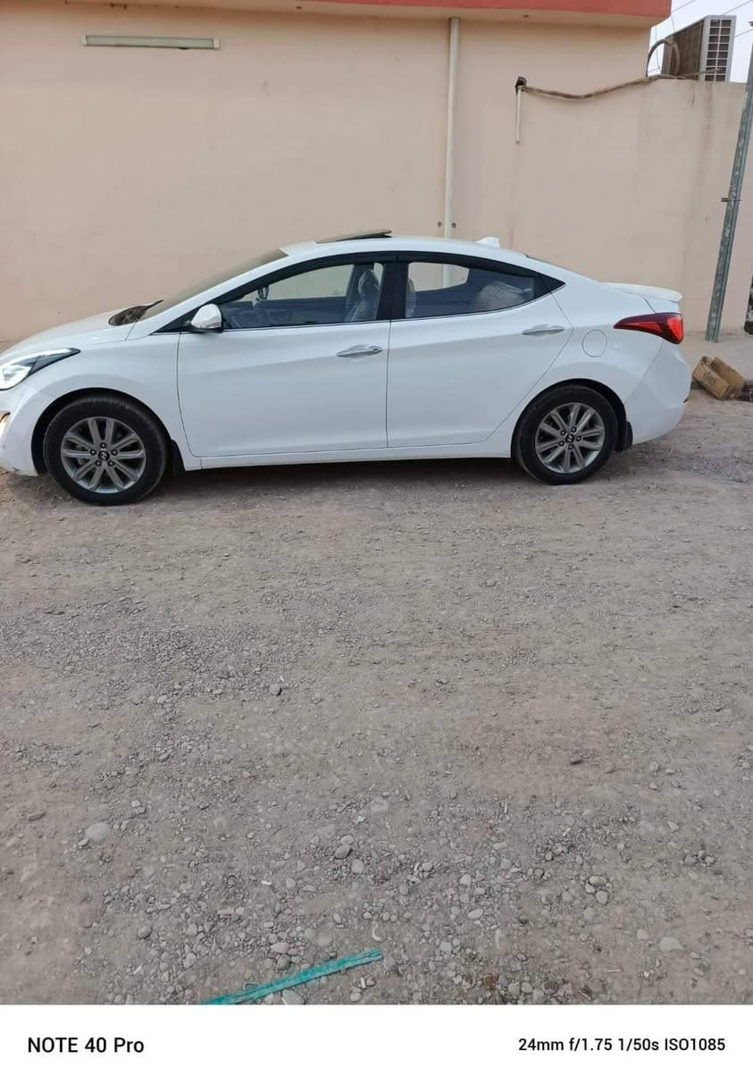 السلام عليكم
النترا 2016 خليجي فول عدا البصمة
كير ومحرك مكفول ماشية 133 ألف 
بيهة ضعف بالتبريد سبب الفريز 
بيهة جاملغ صفحة السائق رش بدون صبغ
وشبر بقبق الجنطة الباقي مكفول فقط تكحيلات
السنوية باسمي رقم انكليزي مميز سنوية وهزة ل2030
الواصفات
فتحة سقف اشاير بالمري ومري شفط 3مودات قيادة
ABS
السعر 128وبيهة مجال للشراي تجي وتكلب وتقتنع واني بخدمتك *********** للاتصال
