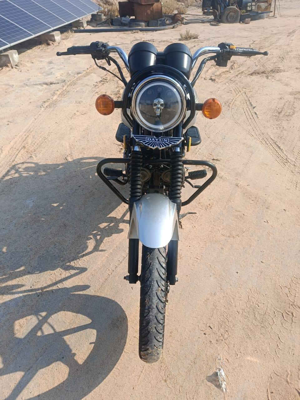 السلام عليكم دايمون للبيع اوراق اصولي 2019 محرك 150 ***********السعر 1,200 وبيها مجال
