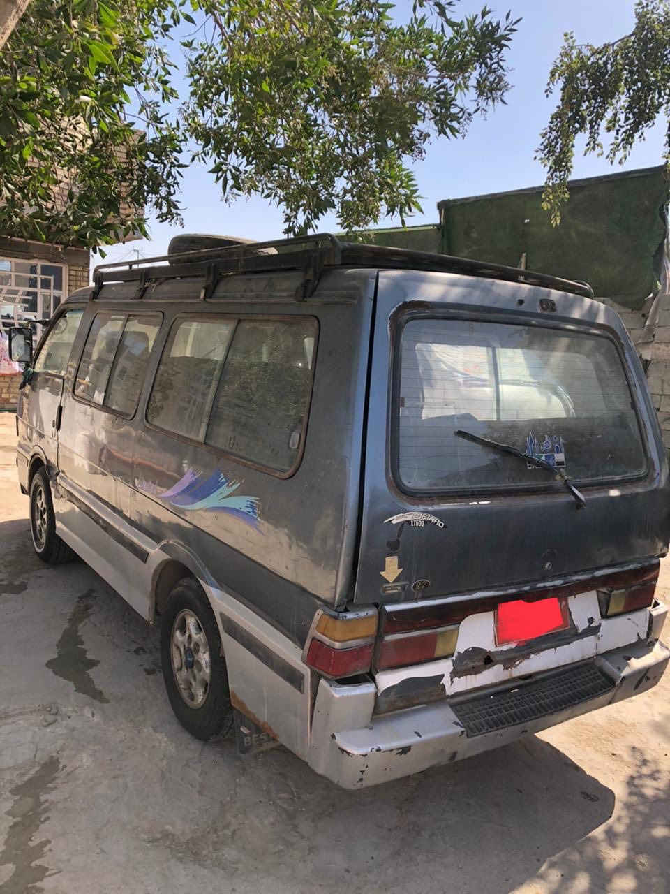 السلام عليكم السياره للبيع موديل 94 صدر جديد بعدني ما شاده تخم تاير جديد باتري جديد سلف داينمو جديد كير جديد سياره قطره صبغ مابيهه بلاديه كله تحويل ثاني يوم سياره باسمي غرامه هيئه عليه ابيع صافي مكينه بدايه تنقيص سياره  رقم احمر سعر 28 رقم تلفون *********** مكان بغداد مدينه الصدر
