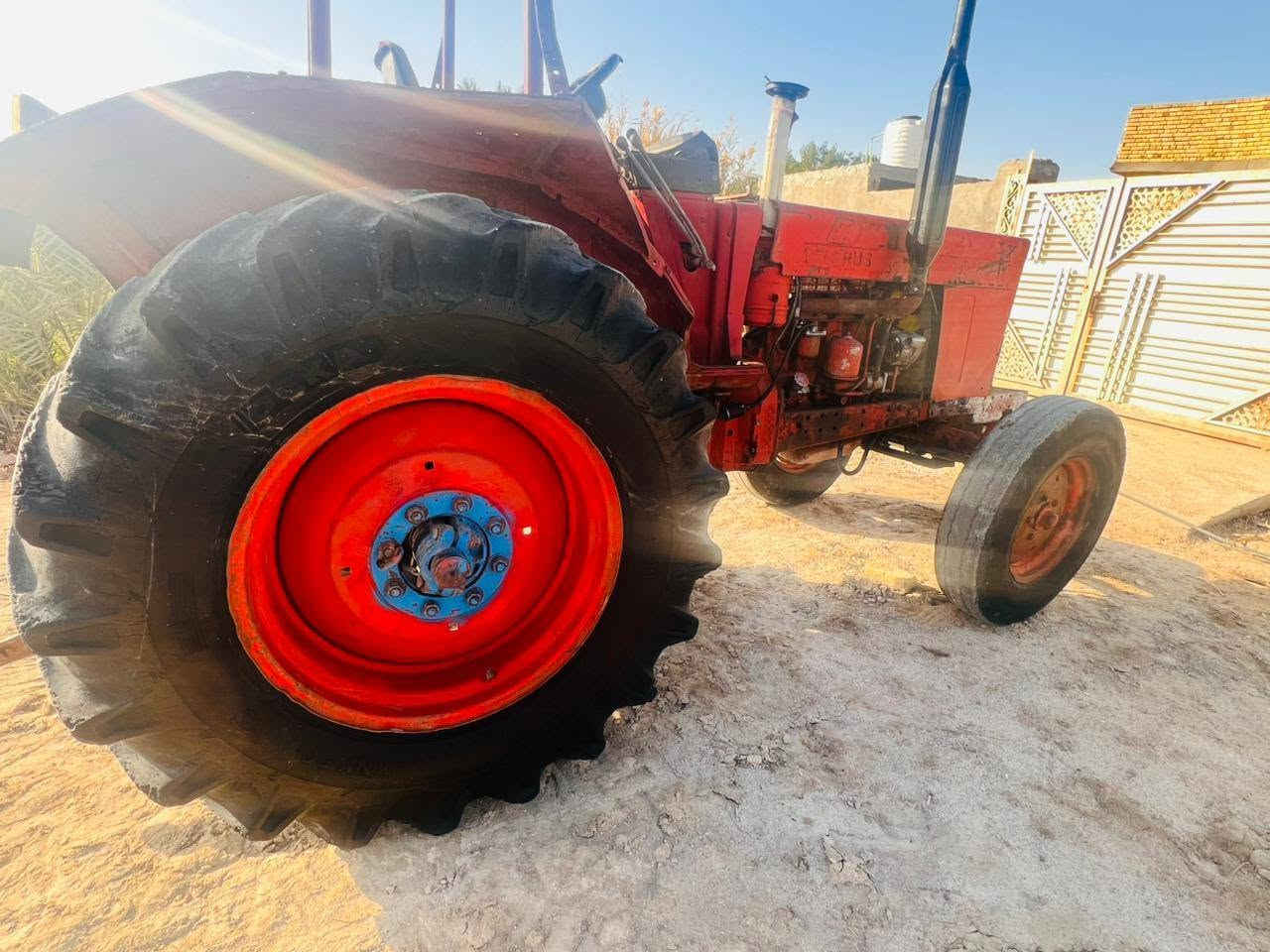 مكينه بلا روس للبيع مكينه خير من الله تجفيت جديد بم ونوزلات جدد المكينه 2001 رقم اوسنويه المكينه كبل عل كراب السعر 6500سته ونص وليها مجال قليل او التصال عل رقم او واتساب ***********
