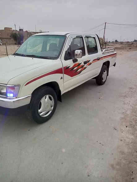 للبيع بيكم جمره موديل 98 رقم بصره نكليزي بسمي مشروع وطني تحويل ثاني يوم  مكينة كير حداديه كهربائية ودوشمه جديده تخم تاير سياره جاهز مكان الناصريه قضاء الرفاعي رقم الهاتف ***********   *********** سعر 73 بيه مجال بسيط
