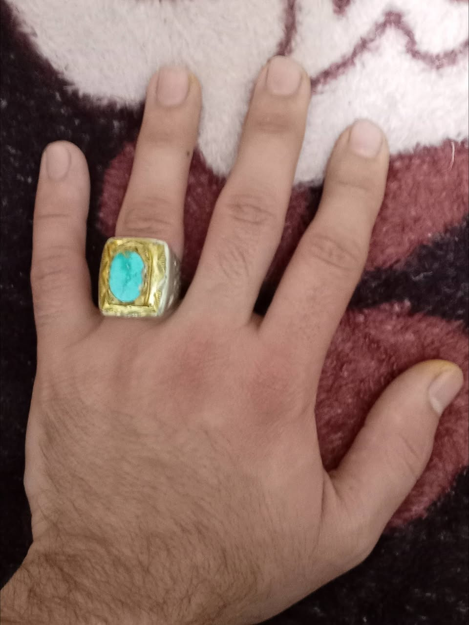 خاتم فيروزج نيشابوري تفاحي قديم
وزن الخاتم 17 اغرام قياس الخاتم 23 تقريبا يوجد توصيل كافة محافظات العراق


**إذا كنت صاحب هذا الإعلان وتريد حذفه لأي سبب، رجاءا أرسل رسالة إلى الدعم الفني**