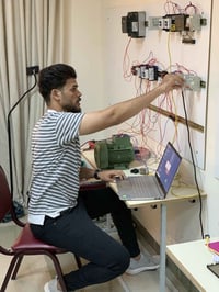 عمل كافة البوردات الكهربائية   كلاسك كونترول ATS Plc.    بوردات اعتياد...