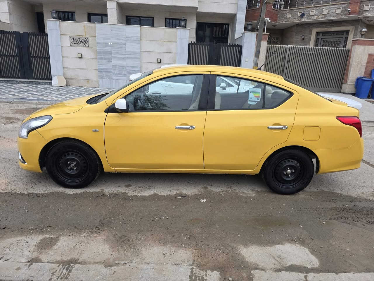 سني هندي 2021 خليجي بليته زركه بيه تبديل جاملغ ايمن وبارد بالغد شي بسيط والباقي مكفول كير ومحرك كفاله تبريد ثلج تحكم ستيرن شاشه سبايدر يدات نيكل بلوجكترات مدوشمه كاعيه وكشنات شادله لايت زنون سياره جاهزه من كل النواحي سبير المقدس ما نازل كباته الشركه بعدهن بجيسهن ماشيه ١١٩ الف حقيقي وين ميعجبك افحص رقم بغداد الجديد باسمي مكان بغداد السعر  115 ورقه للاتصال ***********
