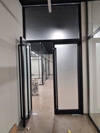 الالمنيوم • شبابيك سلايت • ابواب واجهات