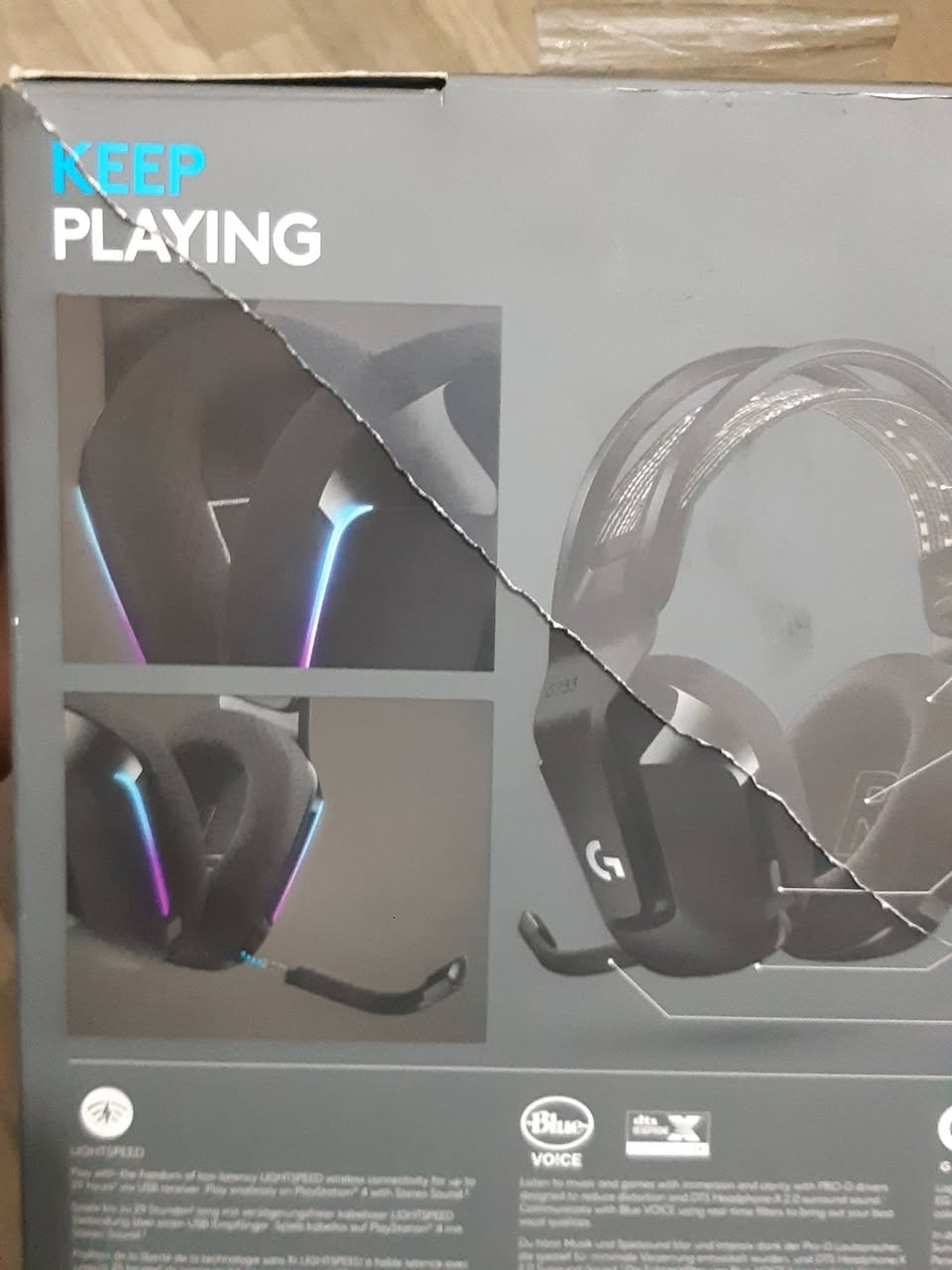 السلام عليكم
Logitech G733 لون اسود

مستعملة!

التفاصيل

كامل ملحقات السماعه موجوده من كارتونه وشاحنة وقطعة USB للاتصال و مايك نقص فقط الكاتلوج

اضرار

الجلد مشلع كما موضح بالصوره ماياثر ولا يطخ بالاذن صاير بالداخل والعجلة الي ترفع الصوت تعلس احيانا حلها تحركه علكيف عملود تنصي او تعلي الصوت واكو صوت تحذيري يطلع لما يكون الصوت باعلى مستوى ك تنبيه ان السماعة وصلت اعلى شي ف ماراح تدوخ من ناحية العجلة

المواصفات

الاير كاب مصنوع من الاسفنج وقابل للازالة السماعة قابله للتخصيص من أ الى ي من خلال تطبيق رسمي من شركة لوجيتك اسمه Logitech G HUB موجود بالويندوز والماك السماعة تدعم فقط الكونسل واللابتوبات و PC والاتصال يكون من خلال قطعة USB المرفقة وياه تدعم سرعة اتصال بتقنية Lightspeed يعني ماكو اي تاخير بالصوت الاير كاب تتكبر وتتصغر وايضا الشريط الي با على السماعه المايك الي ويه السماعة من شركة Blue حجم الدرايف 40mm
 السعر 90 ألف
عنوان بغداد الكرخ
للاستفسار على الواتساب ***********
