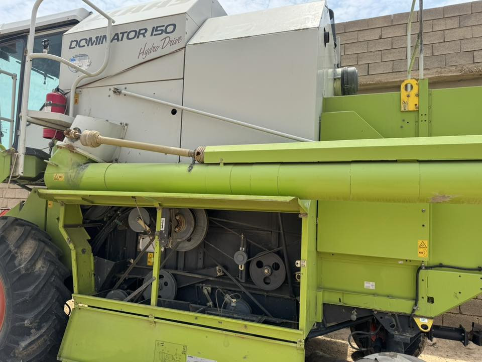 حاصدة كلاس هايدروموديل2007فول مواصفات
المكان صلاح الدين/بيجي/مكحول 
للاستفسار عن السعر الاتصال 
زين ***********
اسيا ***********
