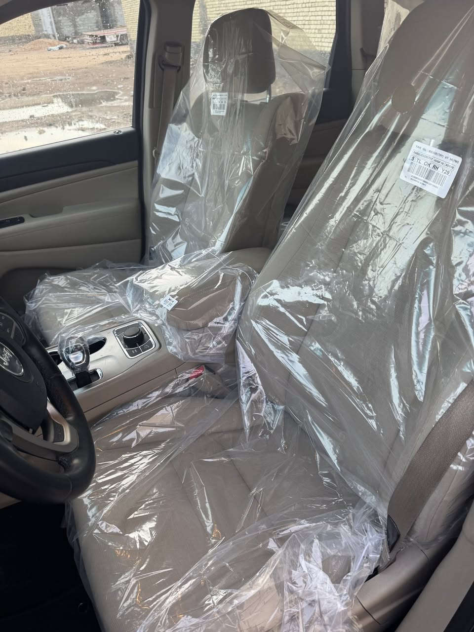 سلام عليكم جيب لاريدو 2014لمتد خليجي كفالة عامة شرط شرط بعدهة بالزكات الشركة شرط الفحص من ضربة وطخة وفتح وصبغ شرط الفحص ادوات حديدة كفالةالسرقة والعشاير والنتربول العنوان البصرة ***********
