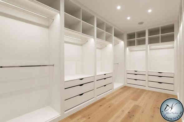 👗✨ خزانتك.. بداية أناقتك! ✨👔
إذا خزانة ملابسك قديمة أو غير عملية، صار وقت التغيير 💫
📌 نقدم لكِ خدمة تجديد خزائن الملابس:
✔️ تصاميم حديثة وعصرية
✔️ استغلال مثالي للمساحات
✔️ ألوان وخامات أنيقة تدوم
✔️ ترتيب وتنظيم يخلي كل شي بمكانه
حوّل خزانة ملابسك من فوضى إلى قطعة فنية تزيد من جمال غرفتك 🪞🌸
📲 اتصل بينا الآن.. وخلي تجديد غرفتك يبدأ من خزانتك
***********‪
***********‪
عنوان المعمل اربيل الصناعه الجنوبيه شارع ١٠٠ خلف كمرك السيارات أربيل
