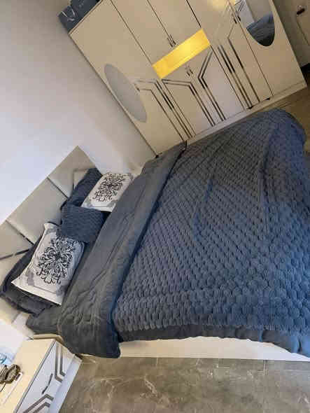 غرفه نوم جديده سعر ٥٠٠ ***********
